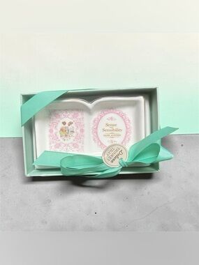 NIB Eccolo Jane Austen "Sense and Sensibility" Book-Shaped Ceramic Trinket Tray